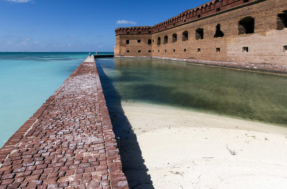 fort jefferson cc acroterion